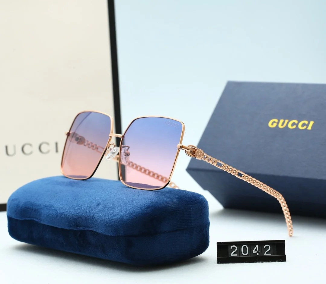 GRADIENT 4 COLORS SUNGLASSES FOR WOMEN - Image 3