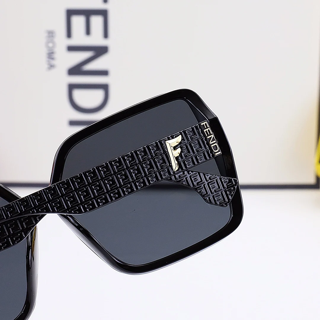3206 Square Frame Polarized UV Protection - Image 7