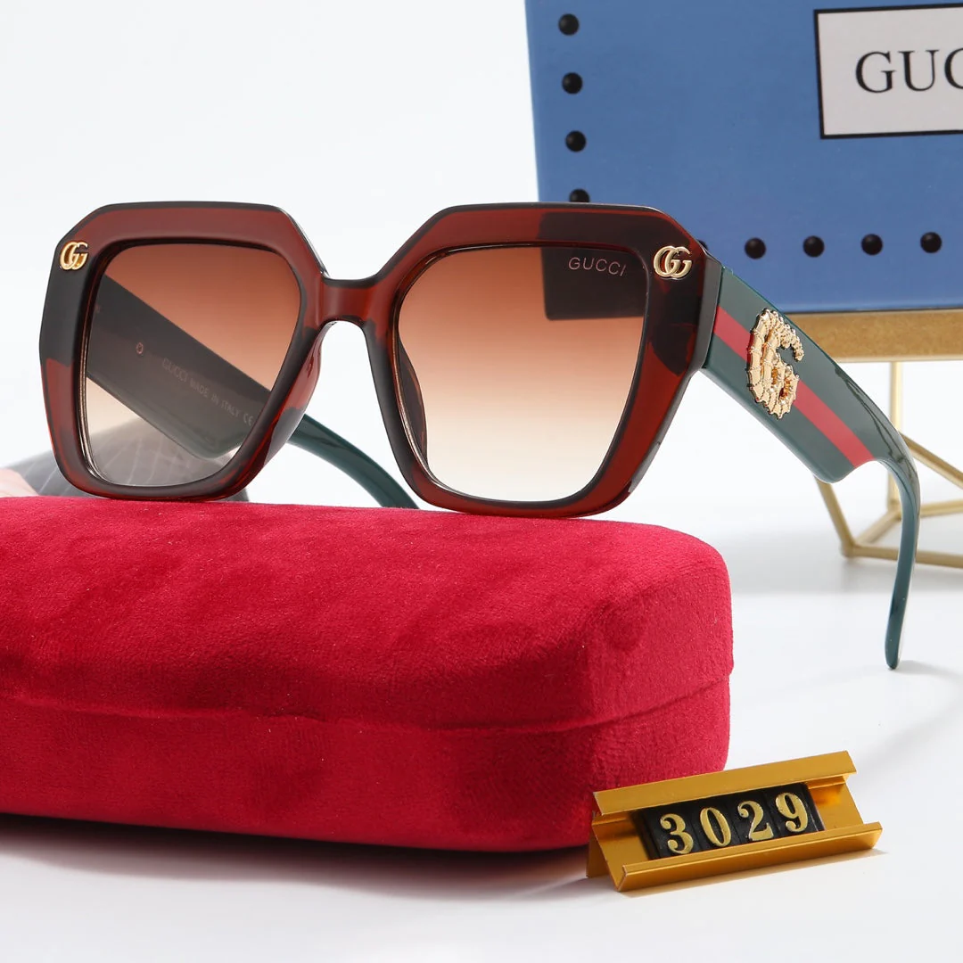 4 Colors Fashion Double G Striped Frame Sunglasses - Image 8