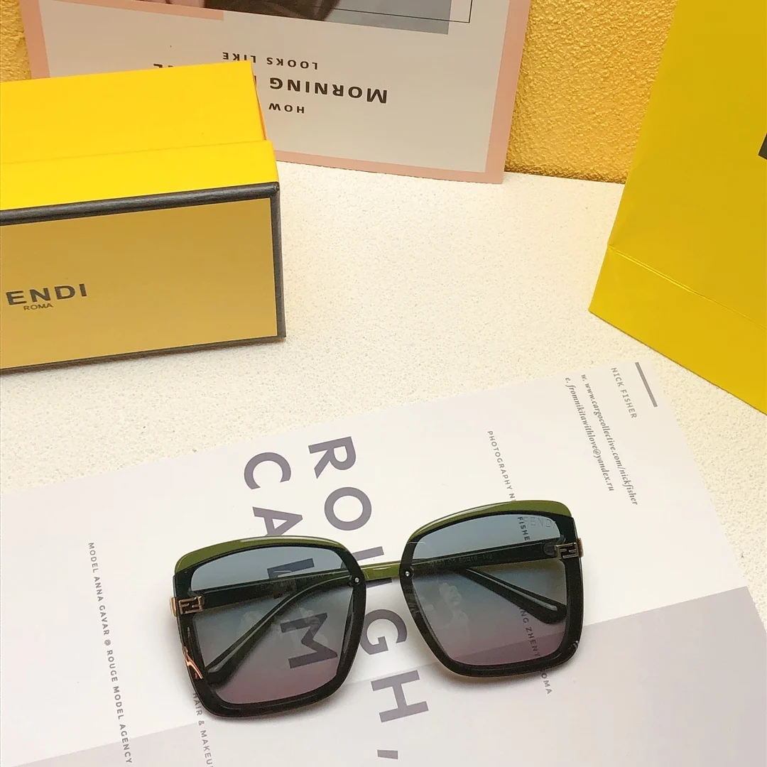 30193 Square Frame Polarized UV Protection - Image 3