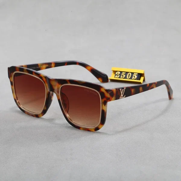 4 colors new fashion sunglasses iv260813105