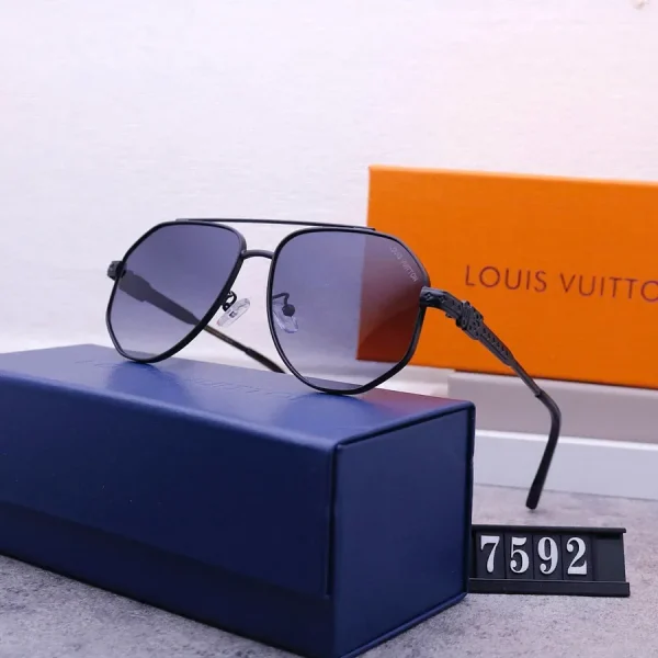 7 colors new fashion sunglasses iv260813184